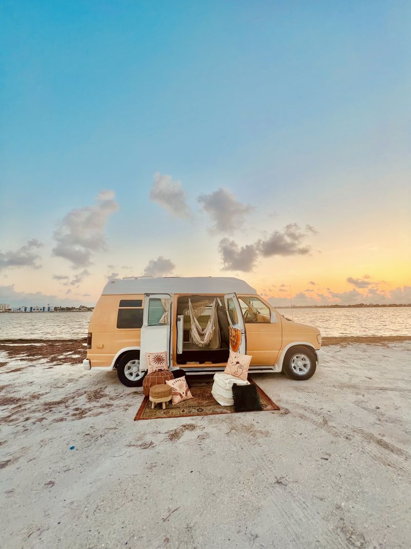 Picture 1/44 of a 🌻🍃🚐 Boho High Top Camper Van for sale in Saint Petersburg, Florida