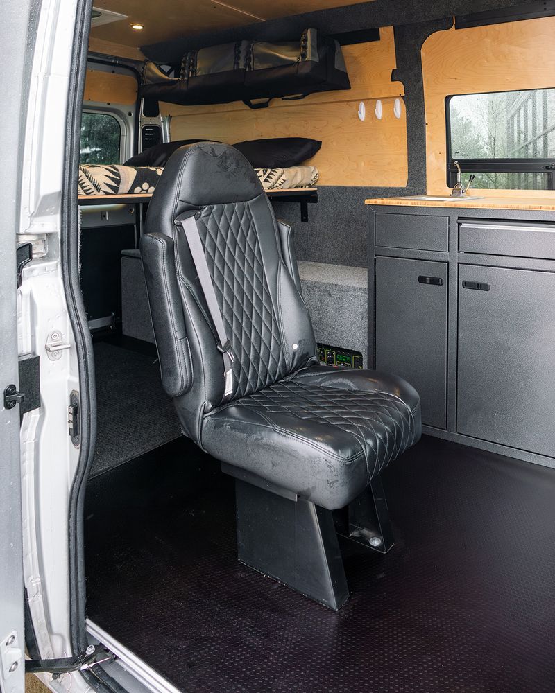 Picture 5/18 of a 2020 Ram Promaster 159" for sale in Fort Collins, Colorado