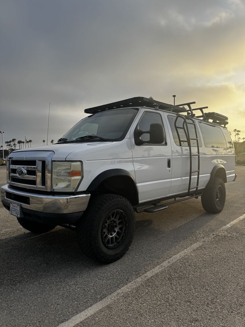 Picture 1/17 of a 2008 Ford E350 4x4 for sale in Oxnard, California