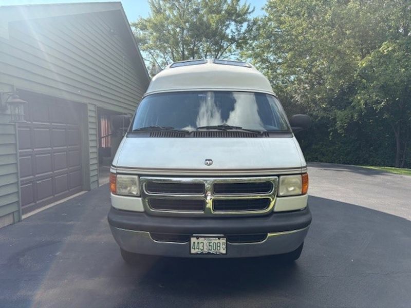 Picture 3/30 of a 1998 Dodge Ram B3500 XLW (wide body) for sale in Antioch, Illinois