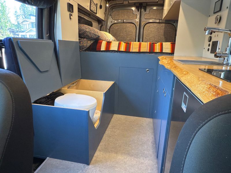 Picture 3/15 of a 2021 Ford Van RV for sale in Bend, Oregon