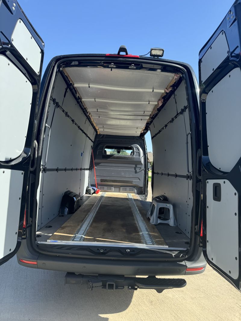 Picture 3/3 of a 2022 Mercedes sprinter for sale in Fort Worth, Texas