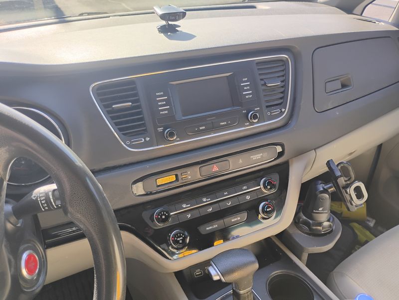 Picture 5/18 of a 2018 Kia Sedona for sale in Atlanta, Georgia