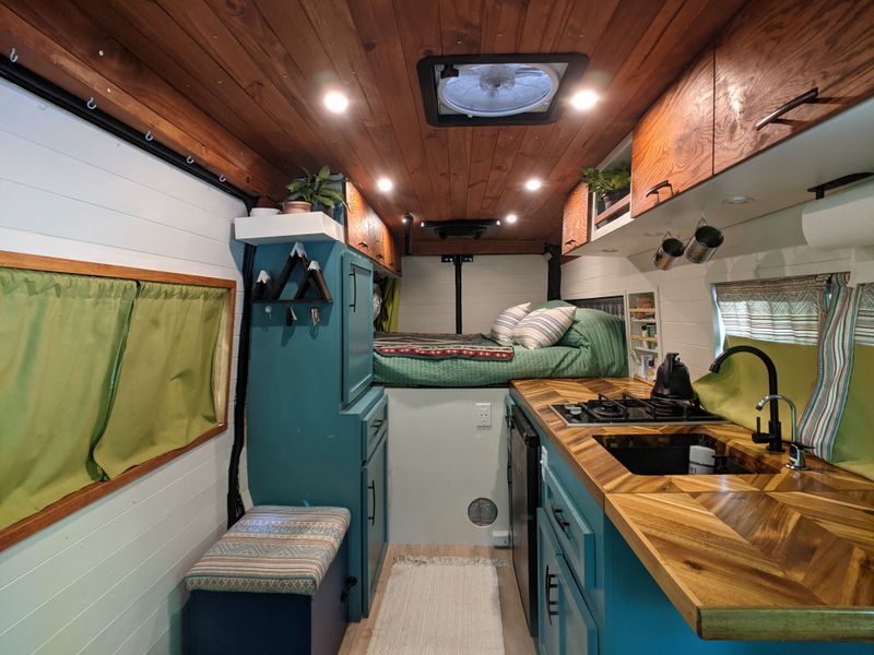 Picture 4/14 of a 2018 Ram Promaster Camper Van for sale in Chattanooga, Tennessee