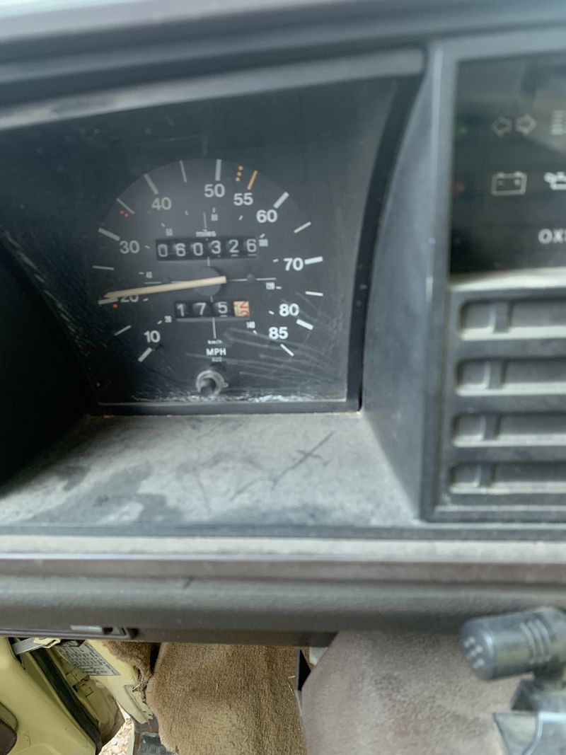 Picture 5/5 of a 1981 Volkswagen Kombi  for sale in Monroe, Utah