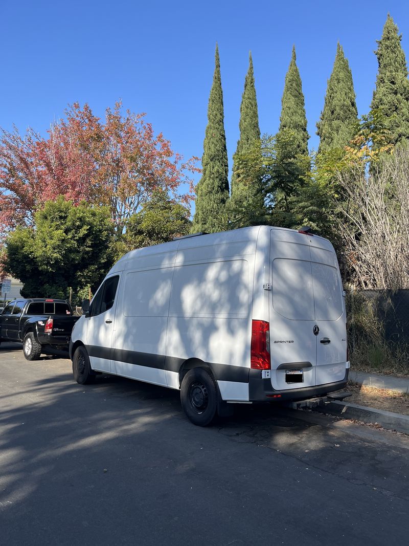 Picture 3/15 of a 2023 Mercedes-Benz Sprinter 1500 RWD Gas for sale in Los Angeles, California