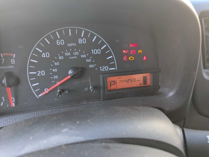 Picture 5/11 of a 2015 Nissan NV200 camper van for sale in Minneapolis, Minnesota