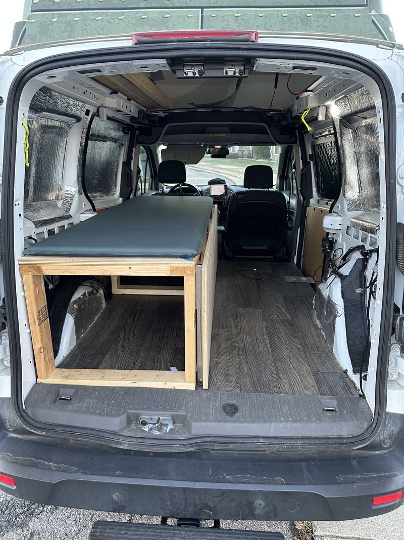 Picture 3/4 of a 2019 Ford Transit Connect XLT for sale in Strasburg, Virginia