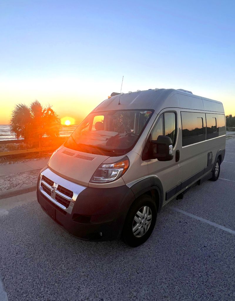 Picture 5/15 of a 2018 Carado Banff Class B Camper Van for sale in Hudson, Ohio