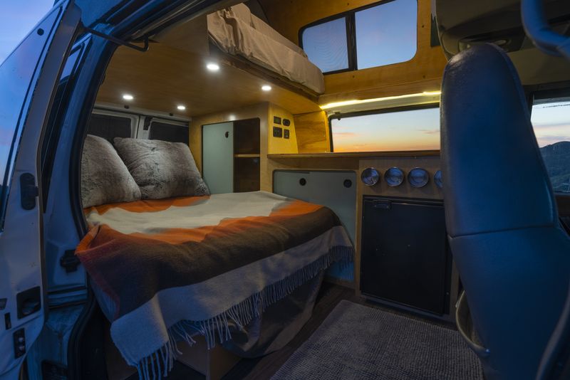 Picture 3/21 of a Chevy Astro AWD Camper Van for sale in Redwood City, California