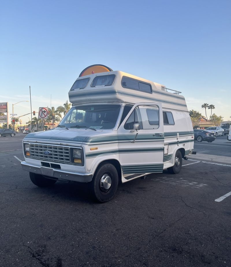 Picture 1/9 of a 1991 Ford E-250 Camper for sale in Los Angeles, California