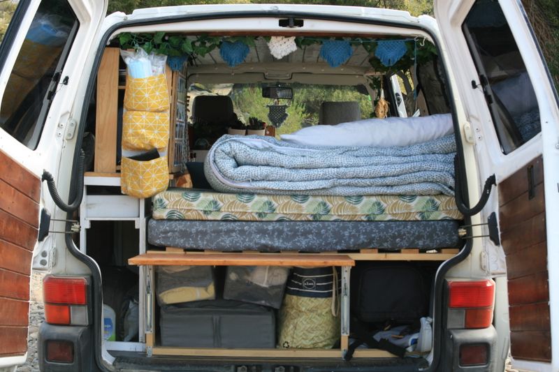 Picture 6/14 of a Volkswagen Transporter 1996 for sale in Los Angeles, California