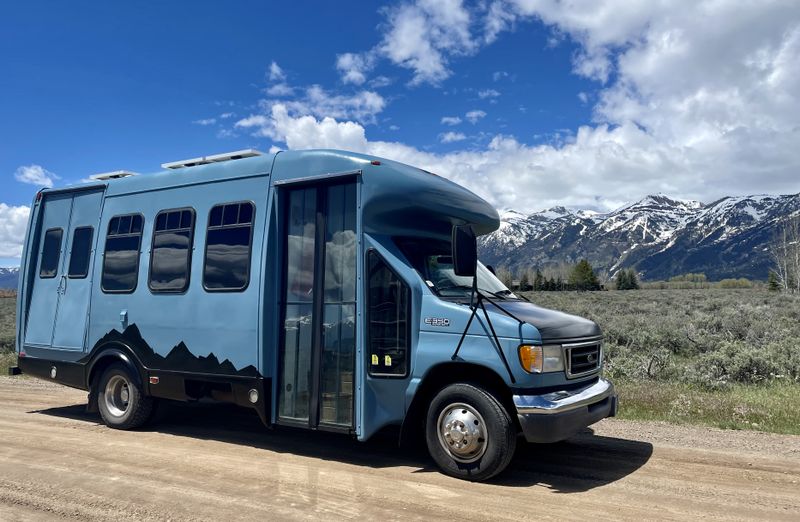 Picture 6/23 of a 2003 Ford Econoline E350 Super Duty Fully Converted for sale in Jackson, Wyoming