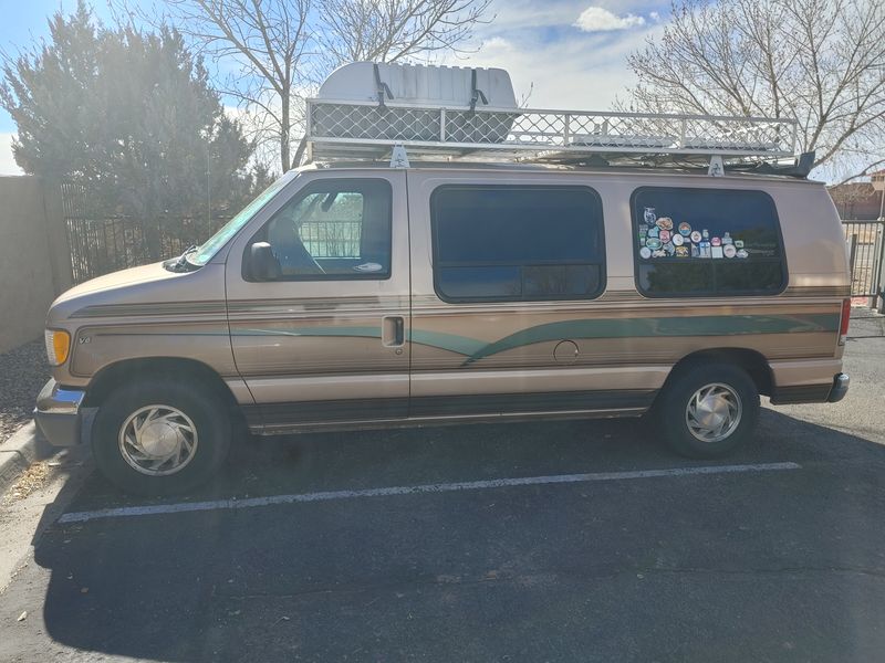 Picture 2/29 of a 1998 Ford Ecoline E-150 V8 for sale in Santa Fe, New Mexico