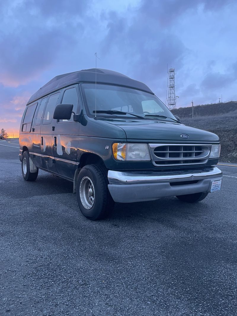 Picture 1/20 of a Ford Econoline E150 camper  for sale in Clarkston, Washington