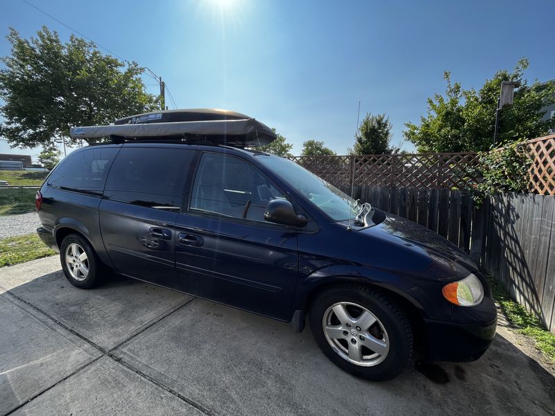 Picture 5/33 of a Micro RV - 2005 Dodge Grand Caravan SXT for sale in Richmond, Virginia