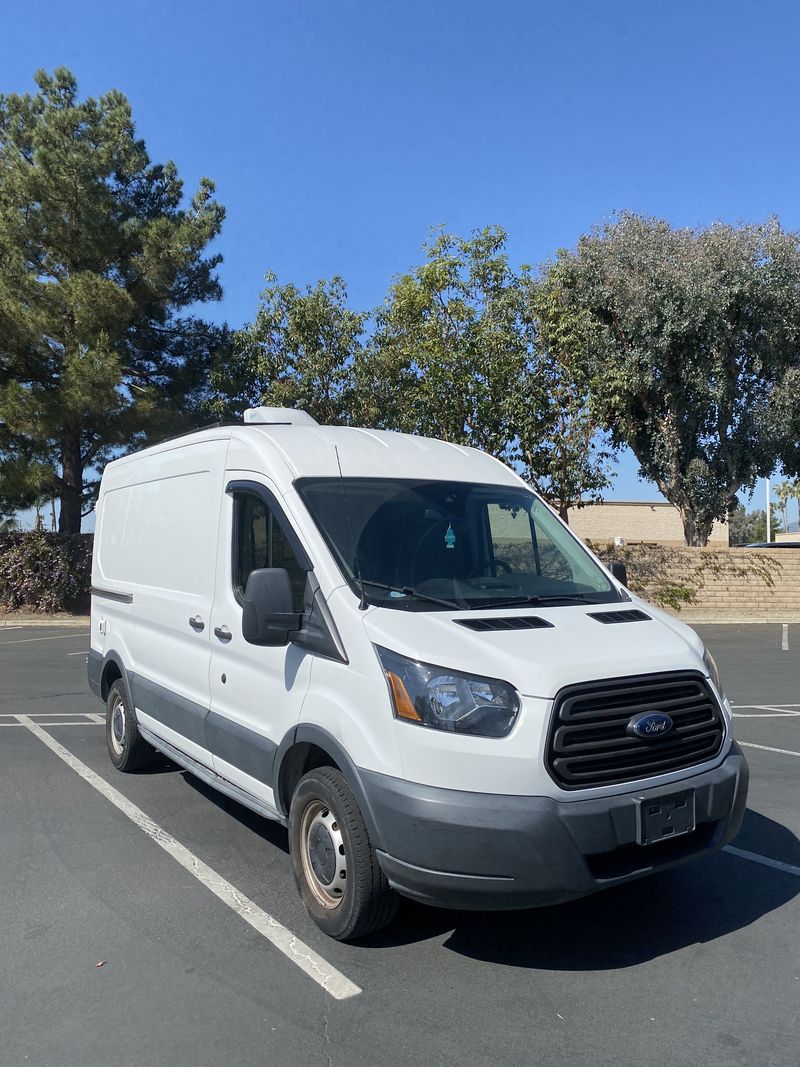 Picture 4/16 of a 2016 Ford Transit 250 medium roof for sale in Duarte, California