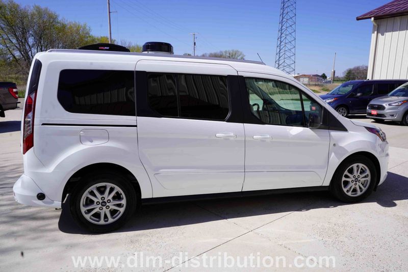 Picture 4/10 of a 2022 Mini-T Campervan: Garageable, Fuel-Efficient RV for sale in Lake Crystal, Minnesota