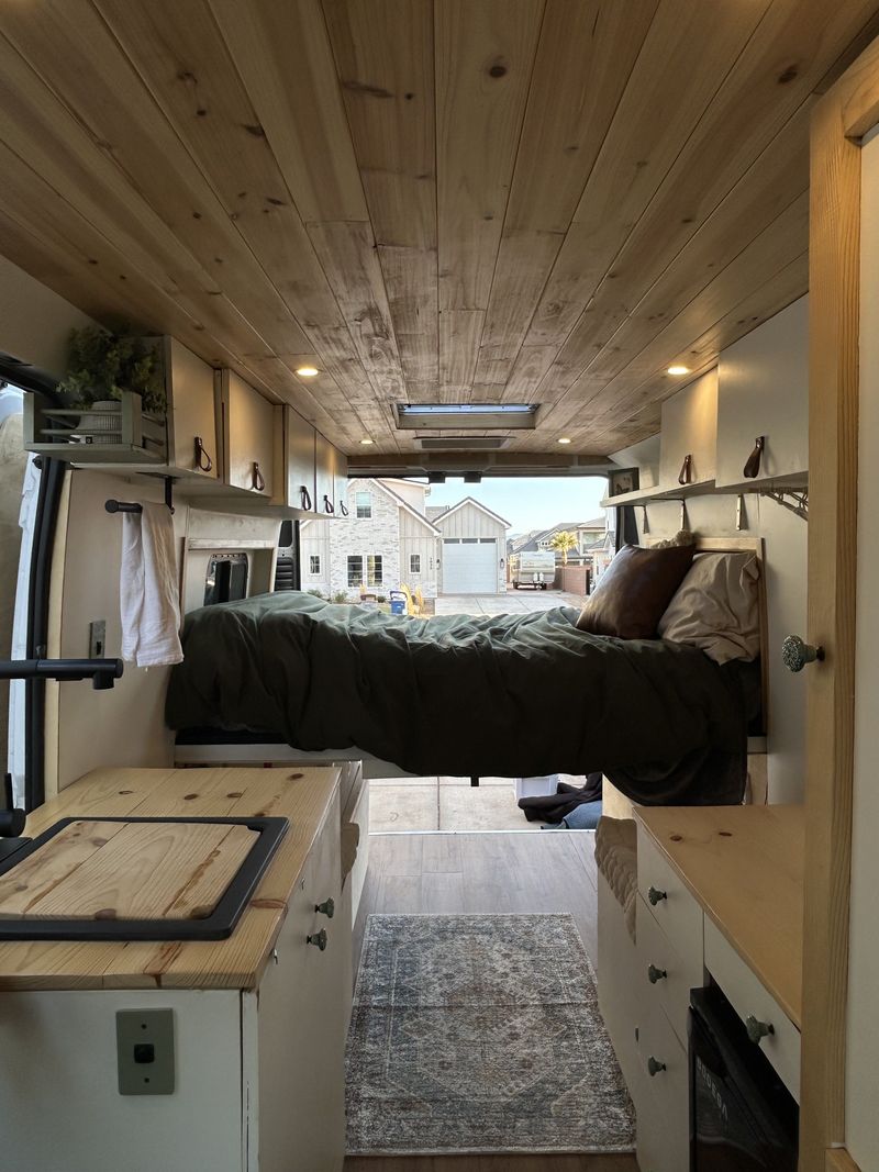 Picture 1/20 of a 2021 Ram Promaster 2500 for sale in Saint George, Utah