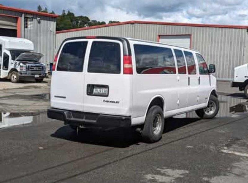 Picture 3/10 of a 2004 Chevy Express Extended 3.5  for sale in Sacramento, California