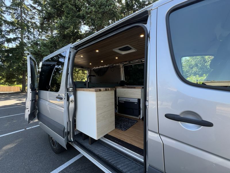 Picture 2/19 of a 2015 Sprinter 144” WB 4x4 - Make an Offer! for sale in Seattle, Washington