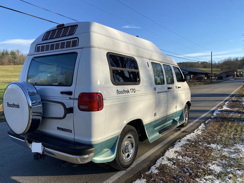 Picture 4/26 of a 1999 Roadtrek 170 Popular for sale in Walpole, New Hampshire