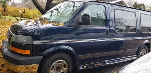 Chevrolet Express 1500 Conversion Chevrolet 2000 Gmc Savana