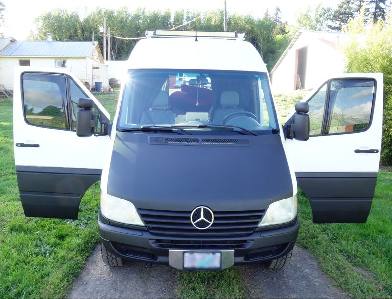 Picture 3/20 of a Sprinter Custom Conversion Adventure Van  for sale in Yuma, Arizona