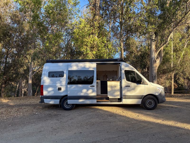 Picture 5/22 of a 2021 Mercedes Sprinter 2500 | Luxury Organic Modern Build for sale in Chino Hills, California