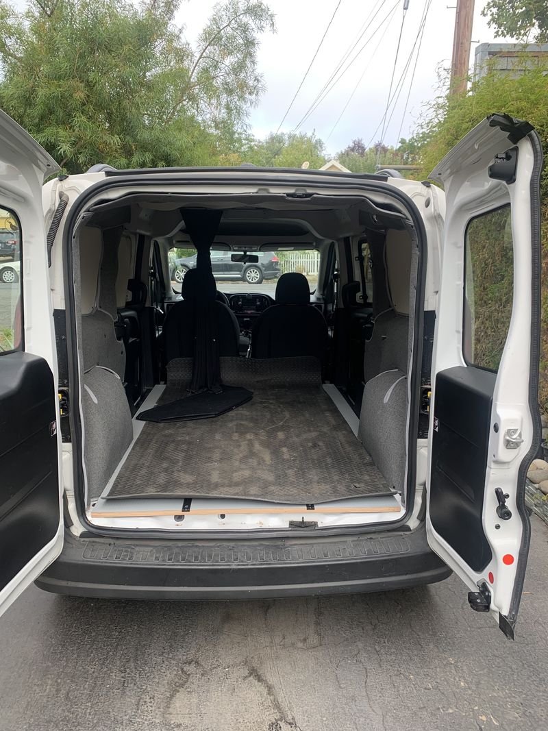 Picture 3/3 of a 2019 Ram Promaster City for sale in Petaluma, California