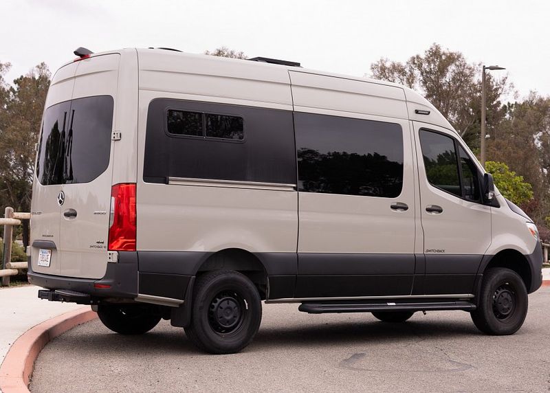 Picture 2/10 of a 2022 Vanworks Switchback 4D Sprinter 4x4 for sale in Irvine, California