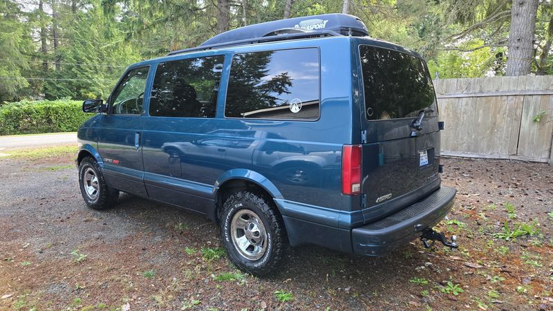 Picture 2/23 of a 2002 Chevy Astro AWD (Snow Sport Camper Build) for sale in Seattle, Washington