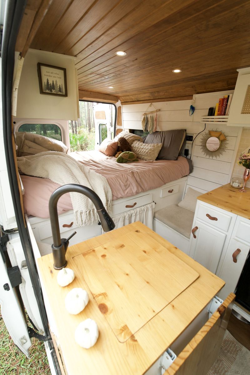 Picture 5/11 of a 2020 Ram Promaster Cargo Van 1500 for sale in Indian Rocks Beach, Florida