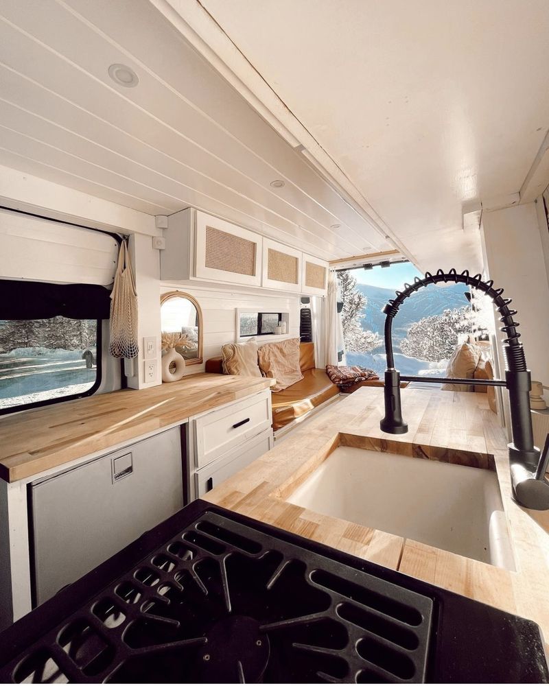 Picture 5/23 of a 2015 Ram Promaster 2500 for sale in Columbia, South Carolina