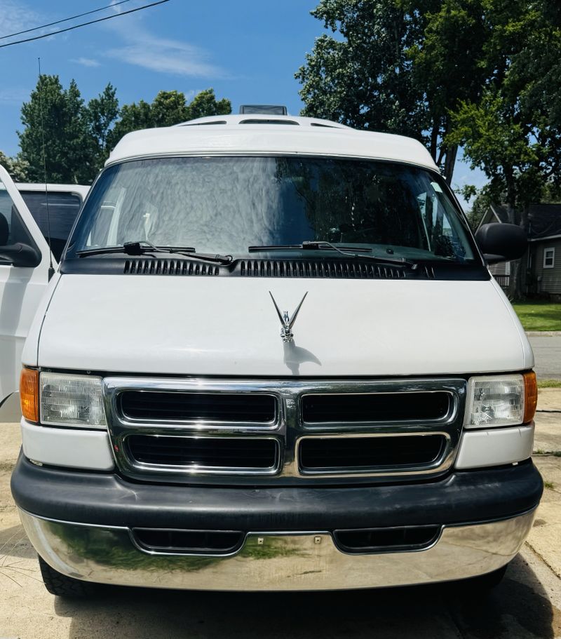 Picture 4/28 of a 1998 VINTAGE DODGE RAM ROADTREK 190 V CAMPER VAN for sale in Benton, Arkansas