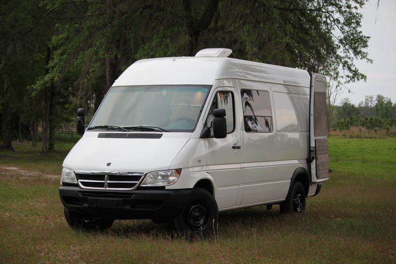 Picture 3/10 of a 2006 T1N Sprinter 148"ext for sale in Lake Butler, Florida