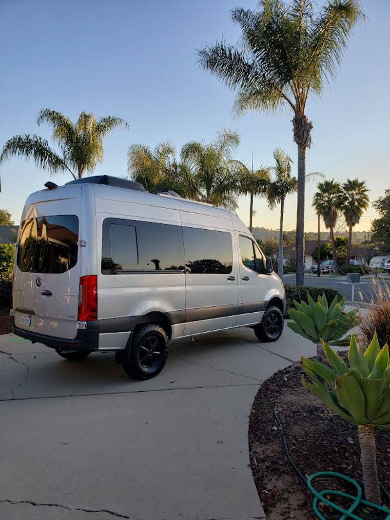 Picture 2/14 of a 2019 4WD Sprinter High Roof Weekender Campervan for sale in Santa Barbara, California