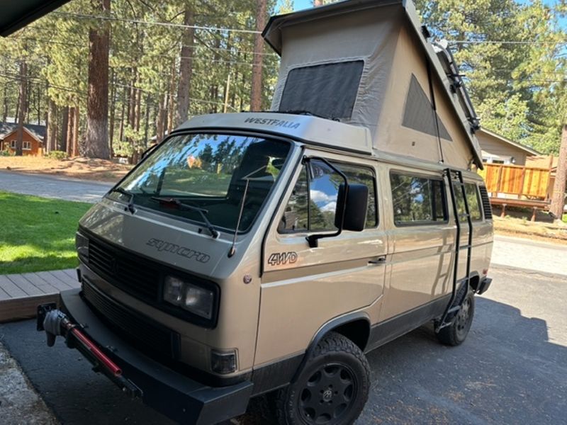 Picture 3/13 of a 1986 Wolfsburg Vanagon Syncro Weekender for sale in South Lake Tahoe, California