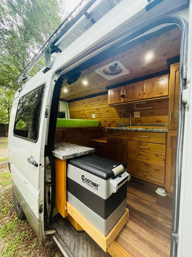 Picture 5/21 of a 2005 Dodge Sprinter 2500 T1N for sale in Mattoon, Illinois