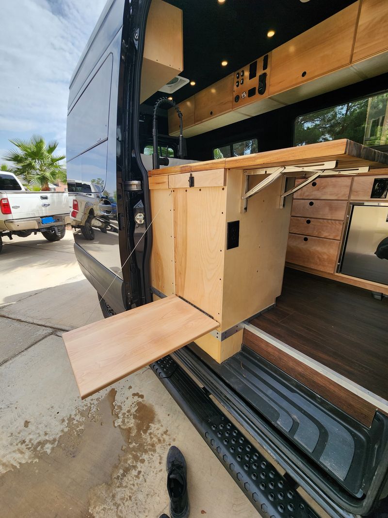 Picture 1/42 of a 2022 Mercedes-Benz Sprinter 144 4x4 Campervan for sale in Las Vegas, Nevada