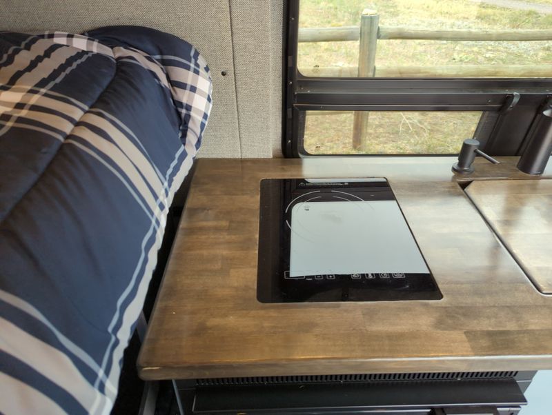 Picture 5/20 of a Ultimate Off-Grid 2021 Sprinter 4x4 – $200K Build Only $114K for sale in Silverthorne, Colorado