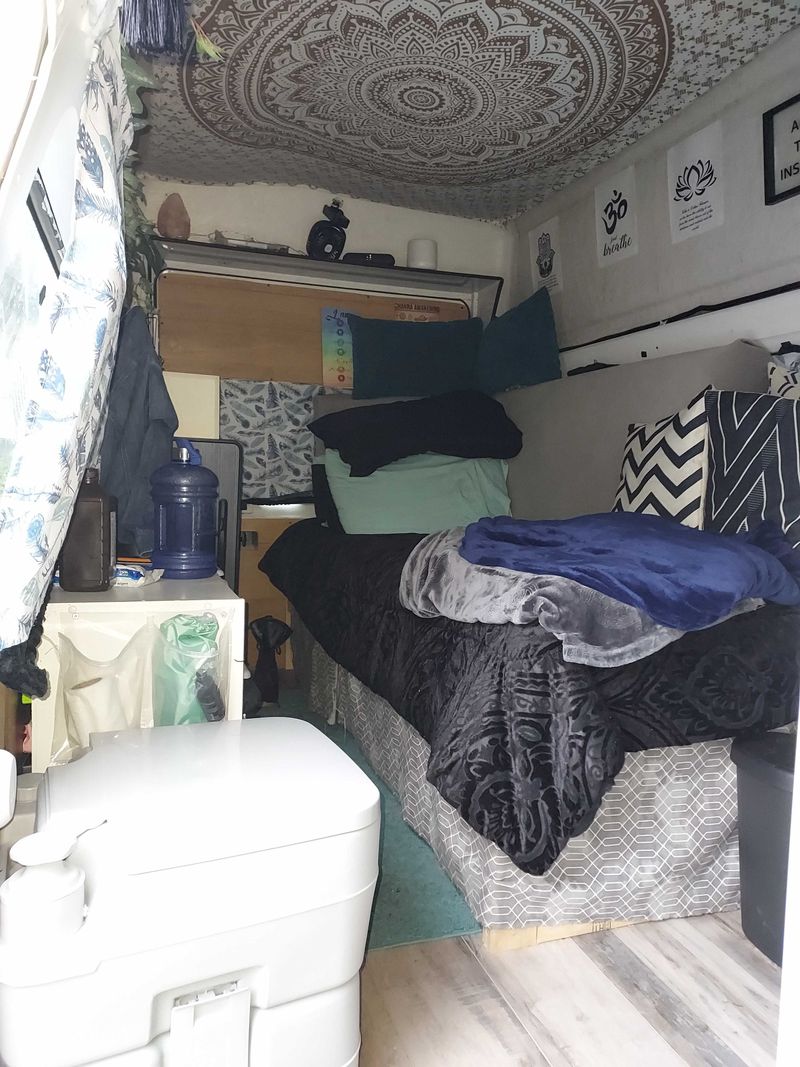 Picture 4/13 of a 1997 Dodge Ram Van for sale in Columbia, Maryland