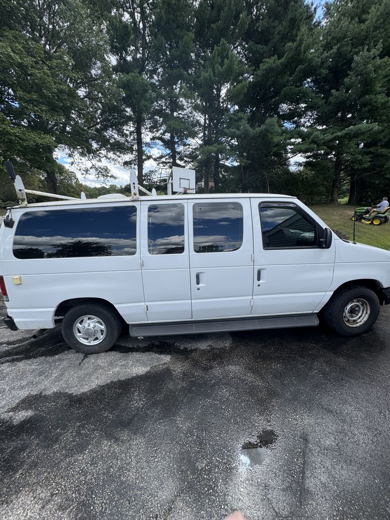 Picture 1/8 of a 2002 e-150 XL for sale in West Chester, Pennsylvania