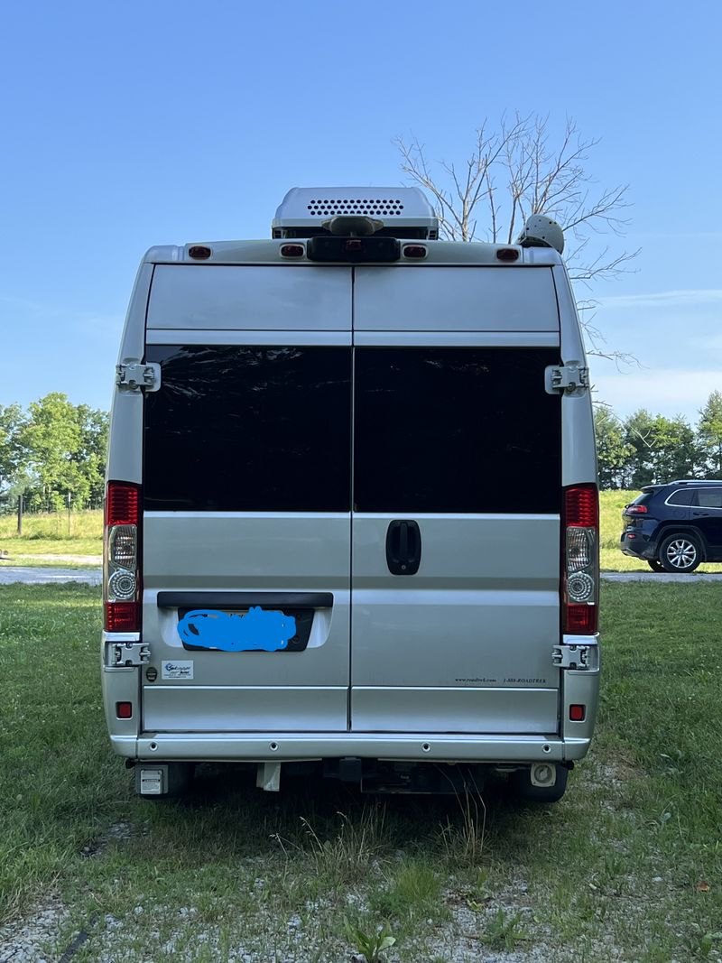 Picture 2/12 of a 2016 Dodge (RoadTrek) Zion SRT Class B RV Van for sale in Winchester, Kentucky