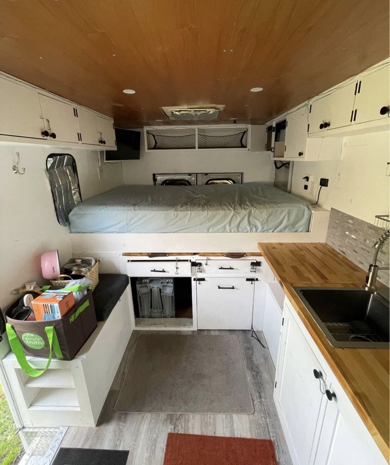 Picture 3/13 of a 2003 Ford E-350 Ambulance Conversion – 7.3L Diesel for sale in Richmond, California