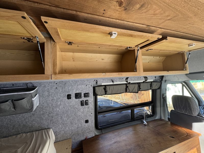 Picture 3/15 of a 2003 Mercedes Sprinter 2500 diesel high roof Camper Van for sale in Durango, Colorado