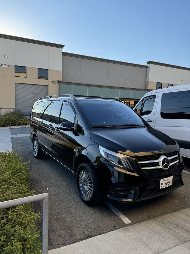 Picture 1/20 of a 2018 Mercedes Metris Luxury Stealth Camper for sale in Monrovia, California
