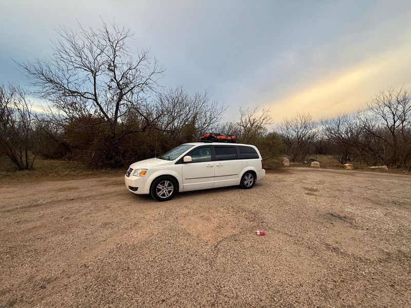 Picture 1/10 of a 2010 Dodge Caravan for sale in Port Orchard, Washington