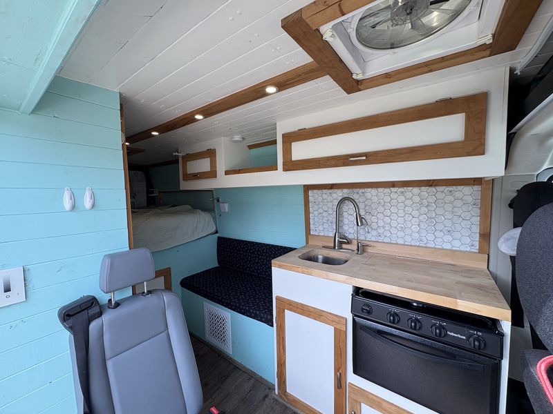 Picture 1/22 of a 2018 Ram Promaster 3500 Extended High Top 159' for sale in Wentzville, Missouri