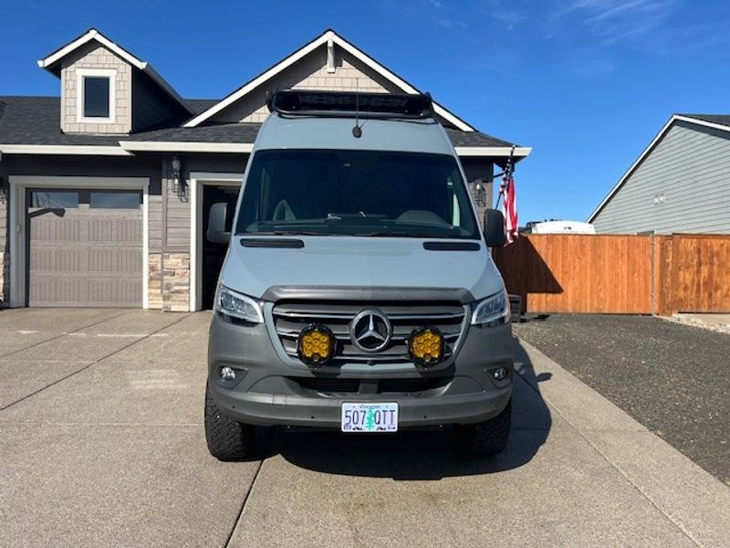 Picture 4/20 of a 2022 Mercedes 144 4x4 for sale in Albany, Oregon